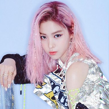 RYUJIN (ITZY) photo 39