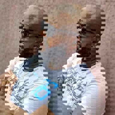 Sam Oliveira photo 12