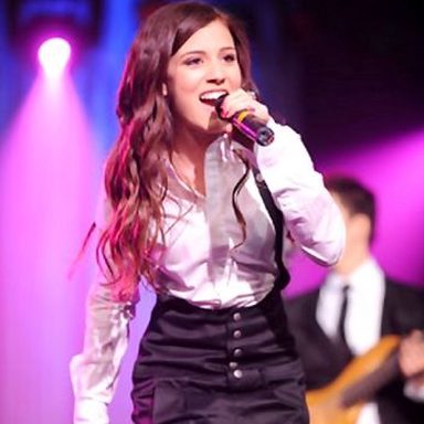 Sara Diamond photo 49