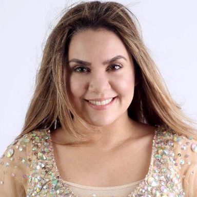 Sarah Farias photo 32