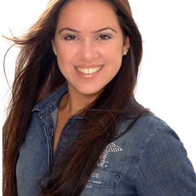 Sarah Farias photo 39