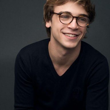 Sean Grandillo
