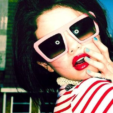 Selena Gomez photo 286