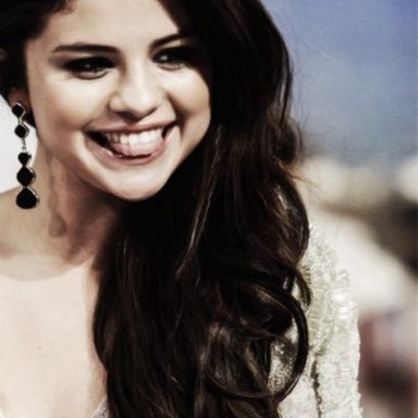 Selena Gomez photo 506