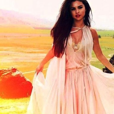 Selena Gomez photo 313