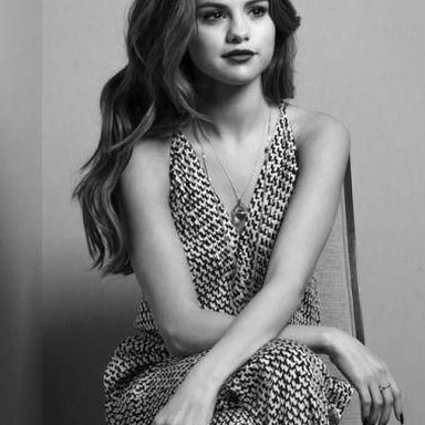 Selena Gomez photo 354