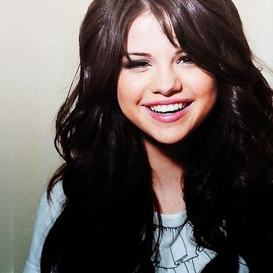 Selena Gomez photo 556