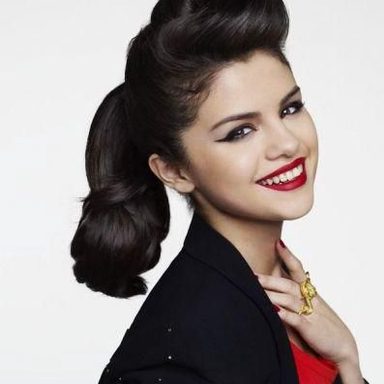 Selena Gomez photo 338