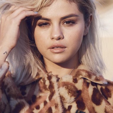 Selena Gomez photo 219