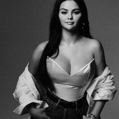 Selena Gomez photo 160