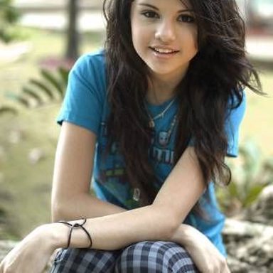 Selena Gomez photo 619