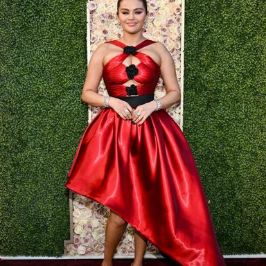 Selena Gomez photo 109