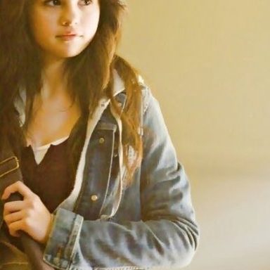 Selena Gomez photo 629