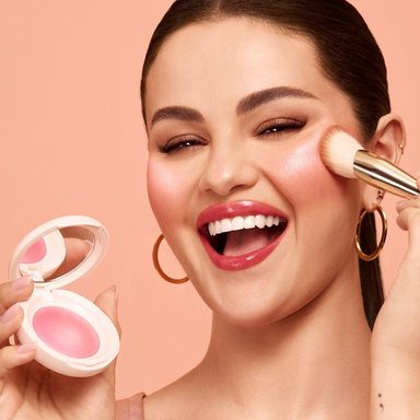 Selena Gomez photo 39