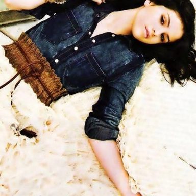 Selena Gomez photo 404