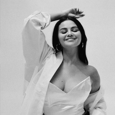 Selena Gomez photo 155