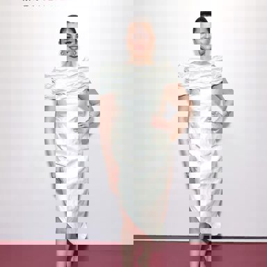 Selena Gomez photo 14