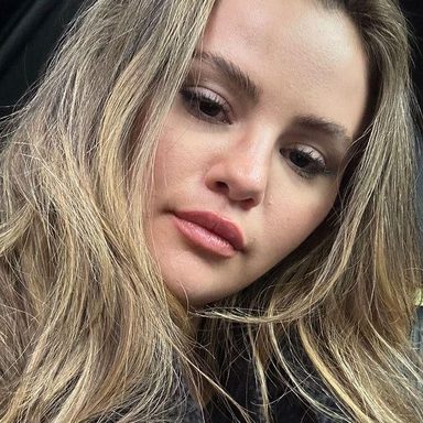 Selena Gomez photo 124