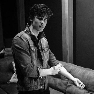 Shawn Mendes photo 32