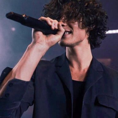 Shawn Mendes photo 12