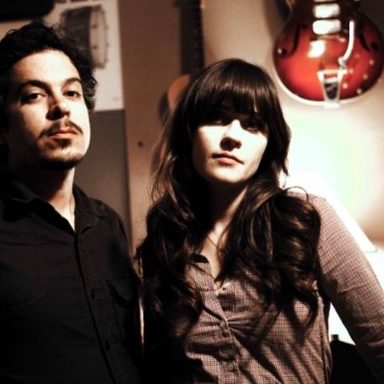 She & Him photo 34