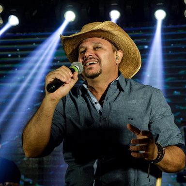 Simões e Santana