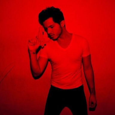 Simon Curtis