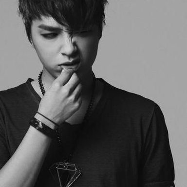 Simon Dominic photo 16