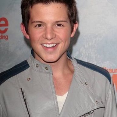 Simon Curtis photo 33