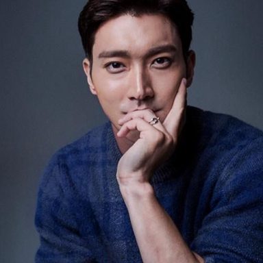 Siwon (SUPER JUNIOR)