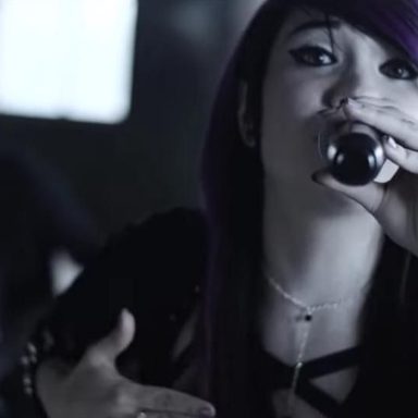 Skarlett Riot