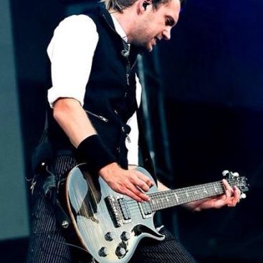 Skillet photo 38