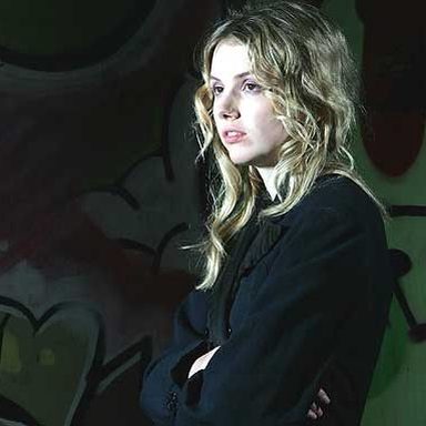 Skins photo 40