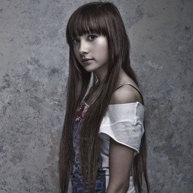 Skins photo 31