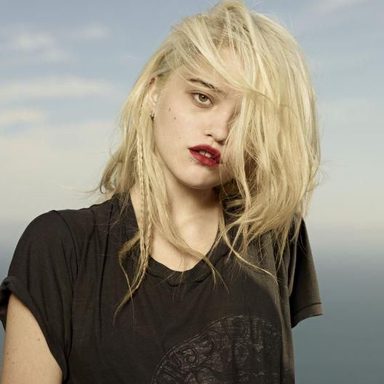 Sky Ferreira photo 21
