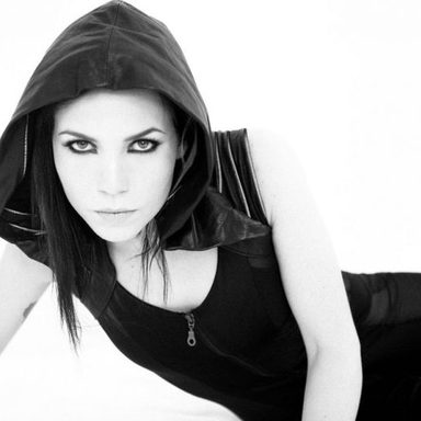 Skylar Grey photo 9