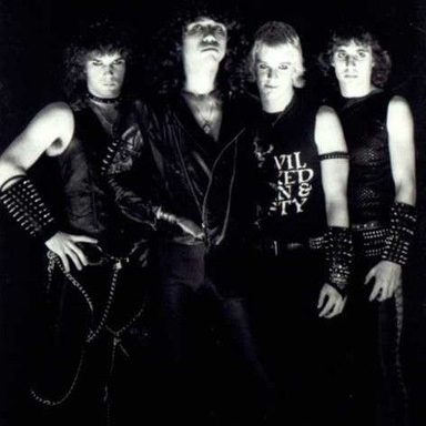 Slayer photo 25