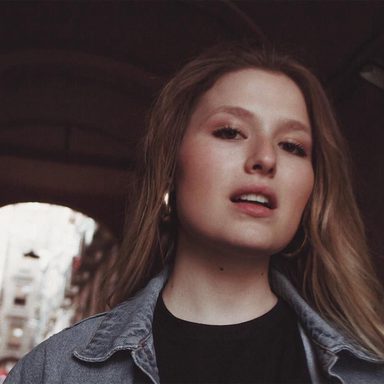 Sofia Coll photo 14