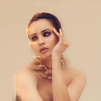 Sofia Carson photo 11