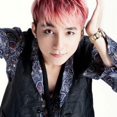 Son Tung M-TP