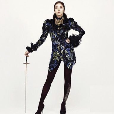 Son Dam Bi photo 17