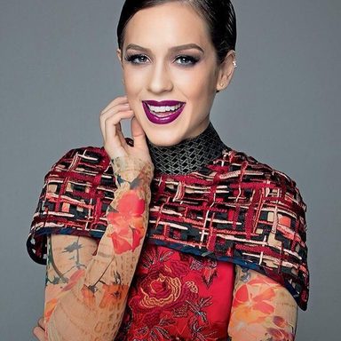 Sophia Abrahão photo 41