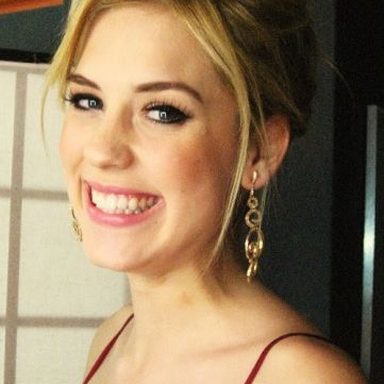 Sophia Abrahão photo 108