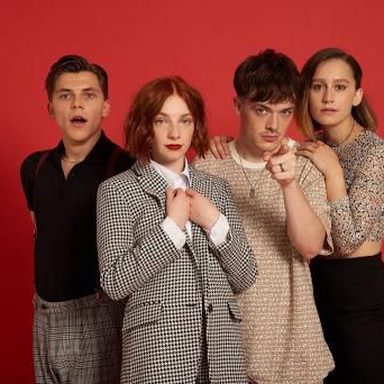 Sophie And The Giants