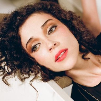 St. Vincent photo 18
