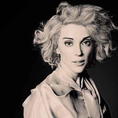 St. Vincent photo 40