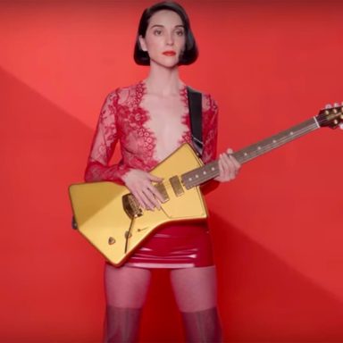 St. Vincent photo 25