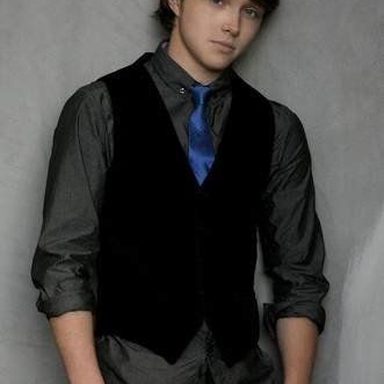 Sterling Knight photo 11