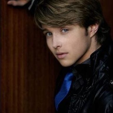 Sterling Knight photo 12