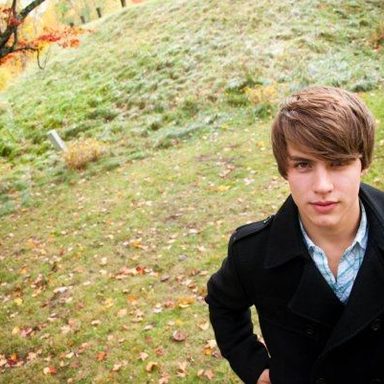 Struan Shields